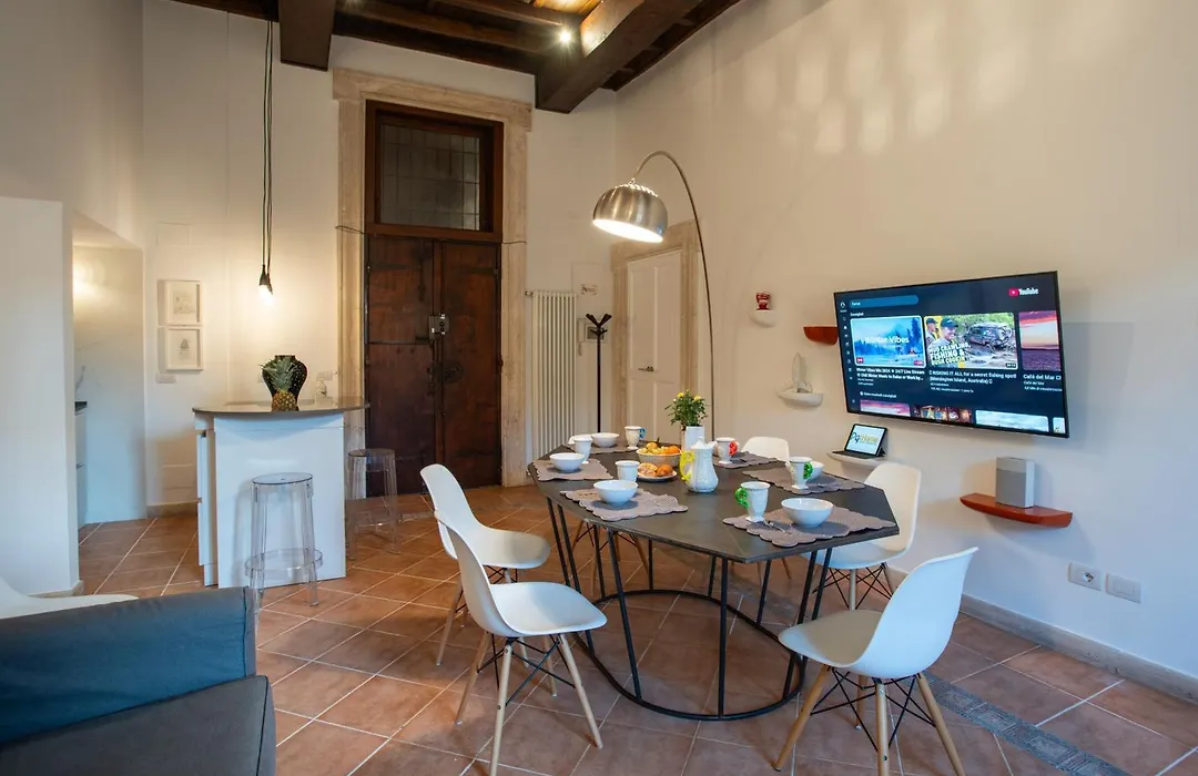 Pgrhome Domus Pantheon-1